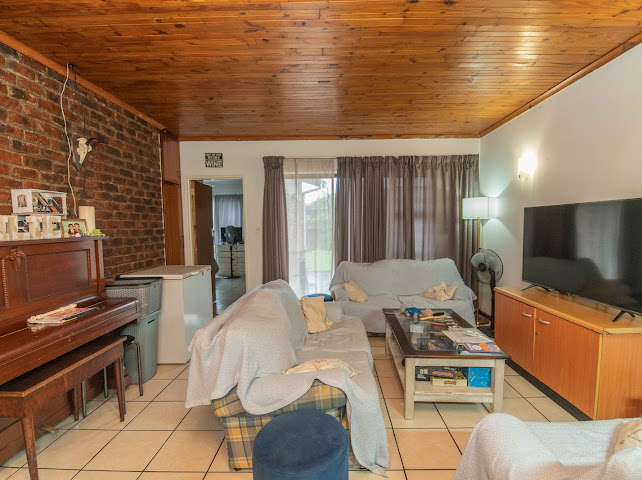 3 Bedroom Property for Sale in Newton Park Eastern Cape